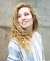 kD4R09zq-ViaPzcjJYSP4uvLwHVwL9dXqCmSFBN4B7Y