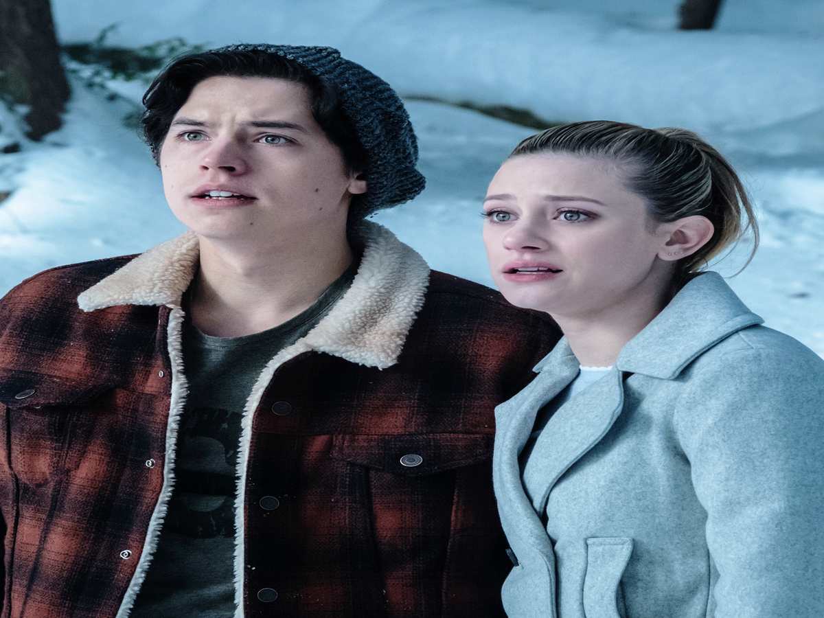 Does This Photo Reveal Something Cool About Season 2 Betty In Riverdale?