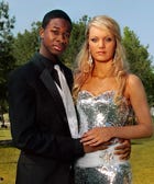 10 Moving Portraits Tell The Story Of Segregated Prom In The South