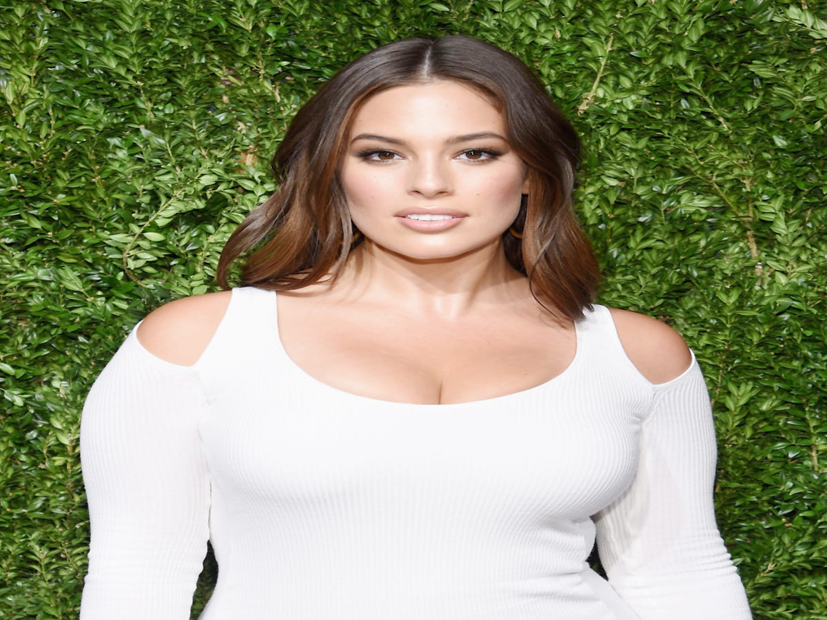 Ashley Graham Looks Amazing In This Unretouched Fashion Shoot