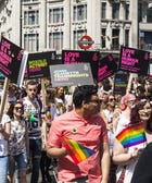 CNN Fooled By "ISIS" Flag At London Pride