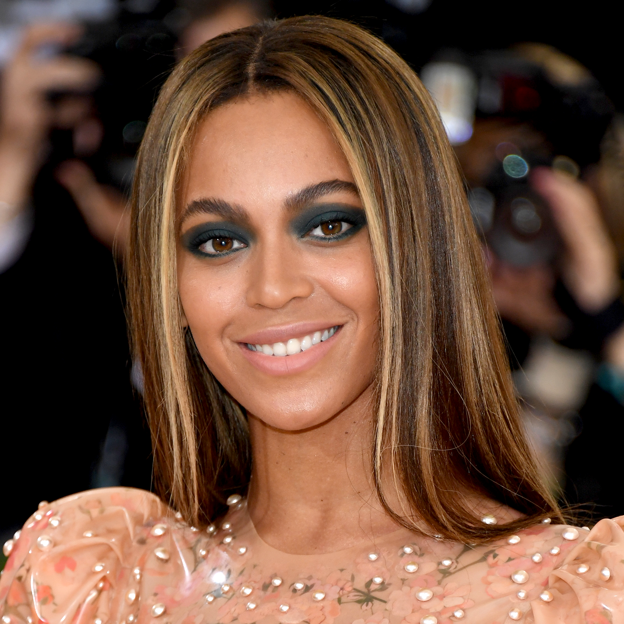 beyonce jay z wedding ring tattoo 4 meaning revealed beyonce jay z wedding ring tattoo 4 meaning revealed