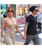 Apparently J.Lo Has Been Trying To Keep A Low Profile In Miami?