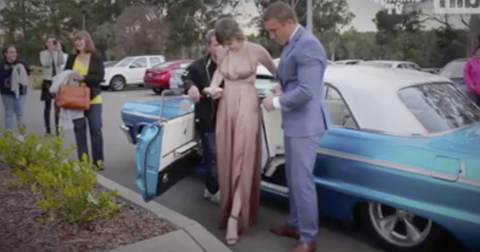 Rugby Player Trent Hodkinson Took A Terminally Ill Girl To Her Dream Dance - Refinery29