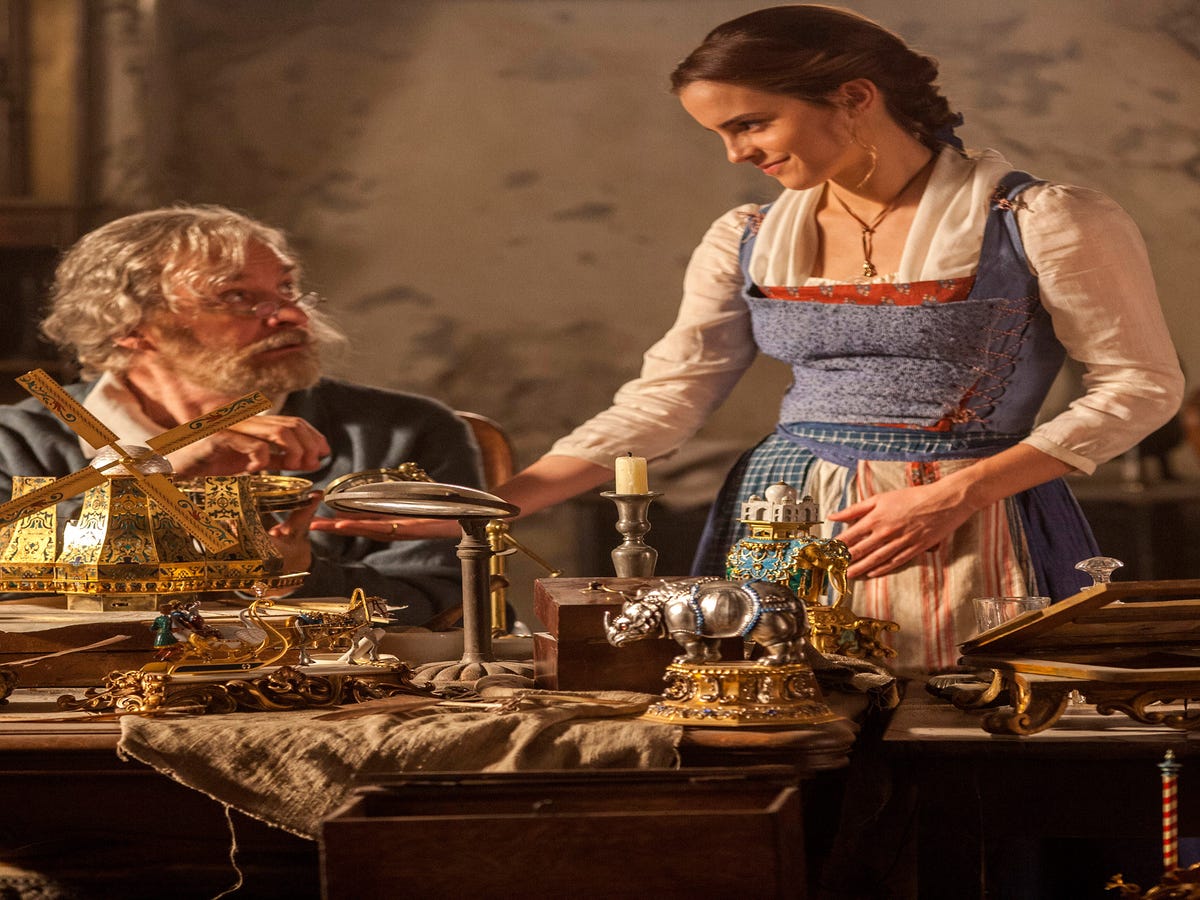 Emma Watson Went Without A Corset & Heels In Beauty And The Beast For The Best Reason