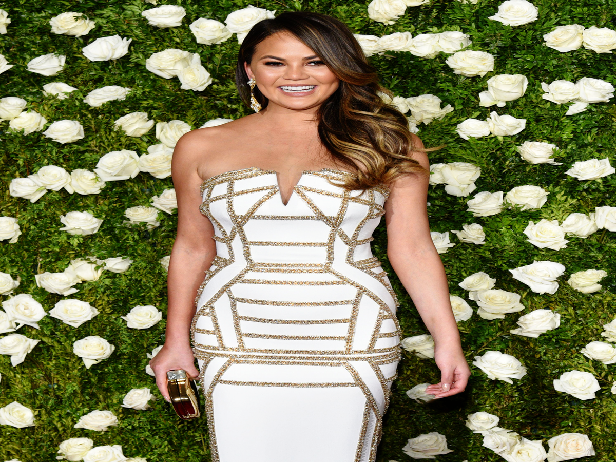 Chrissy Teigen Is Giving Us Fashion Lessons In Her Italian Instagrams