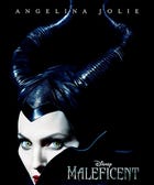 Angelina Jolie Looks Stunning, Even As An Evil Witch 