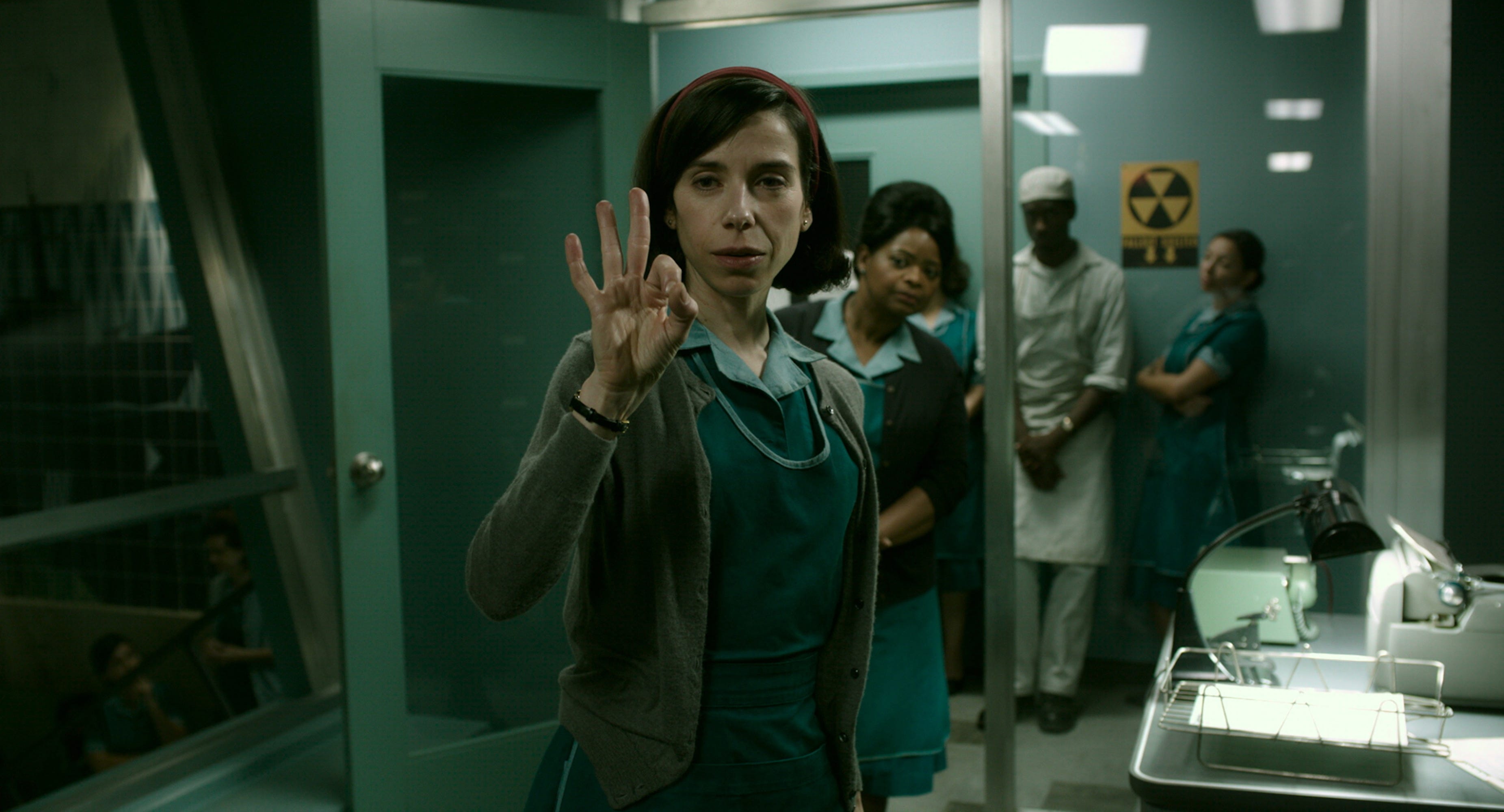 sally hawkins in the shape of water The shape of water, Shape of water, Small movie