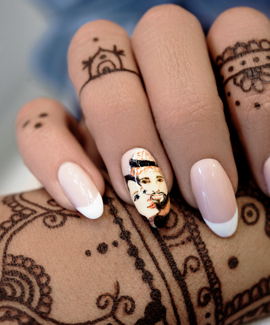 Nail Art Salon Dubai Muslim Women Modesty