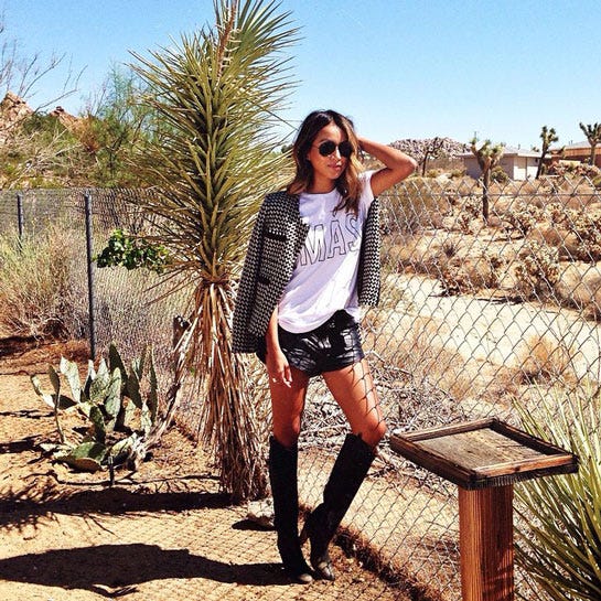 Another Californian Julie Sarinana Models A Look For Temperate Climates This Outfit Is Ideal For Places Where Its Warm Enough For Shorts Without Another Californian Julie Sarinana Models A Look For Temperate Climates This Outfit Is Ideal For Places Where Its Warm Enough For Shorts Without