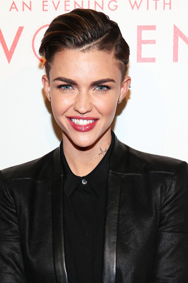 Instant Face Lift Guide Haircut How To Fake Facelift