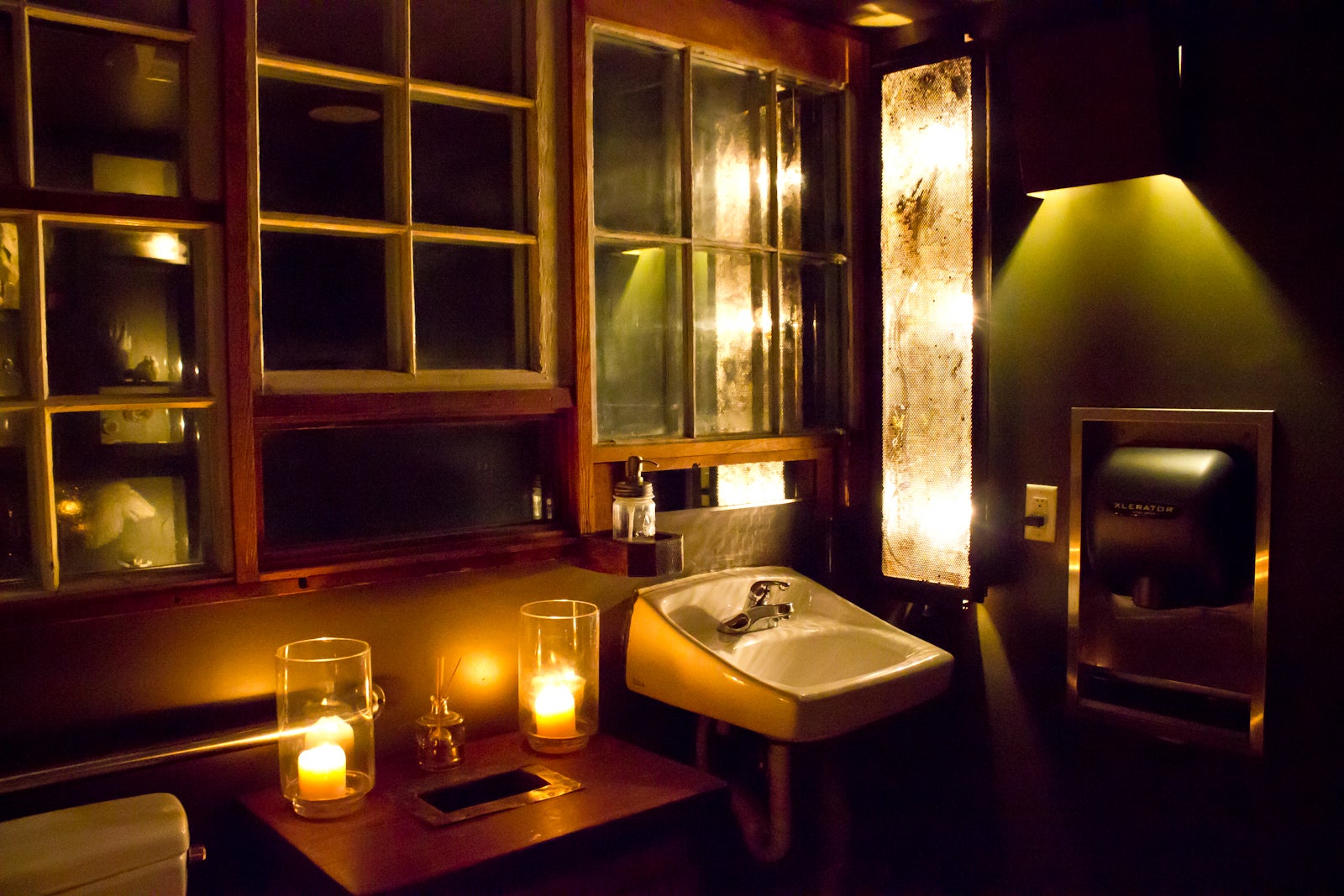 Coolest Bathrooms San Francisco Best Restaurant Bathrooms San Franci