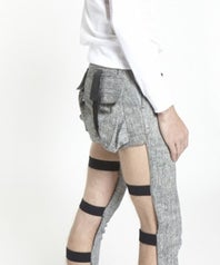 backless pants