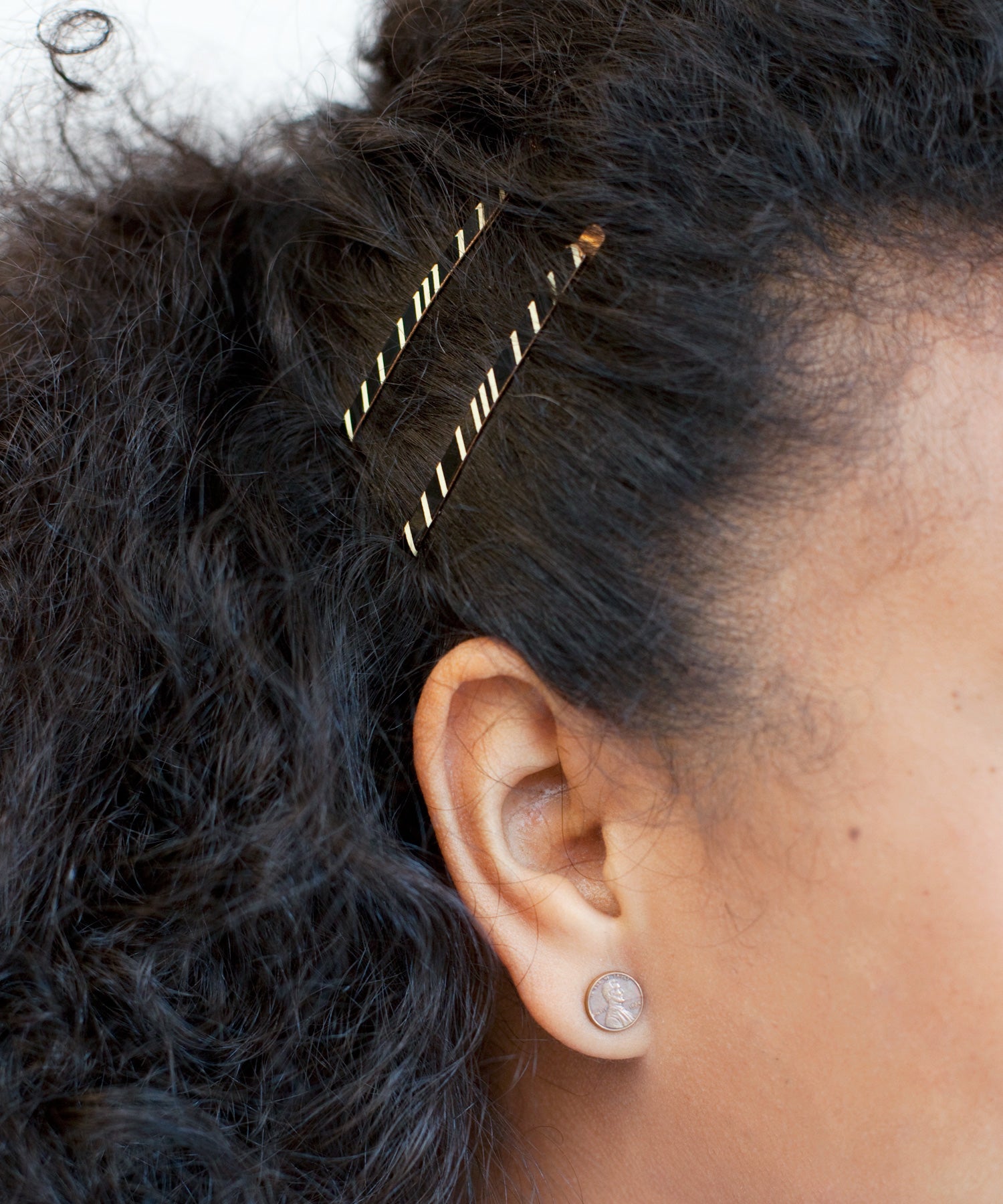 How to Hairstyles Learn How to Style Your Own Hair Using Bobby Pins