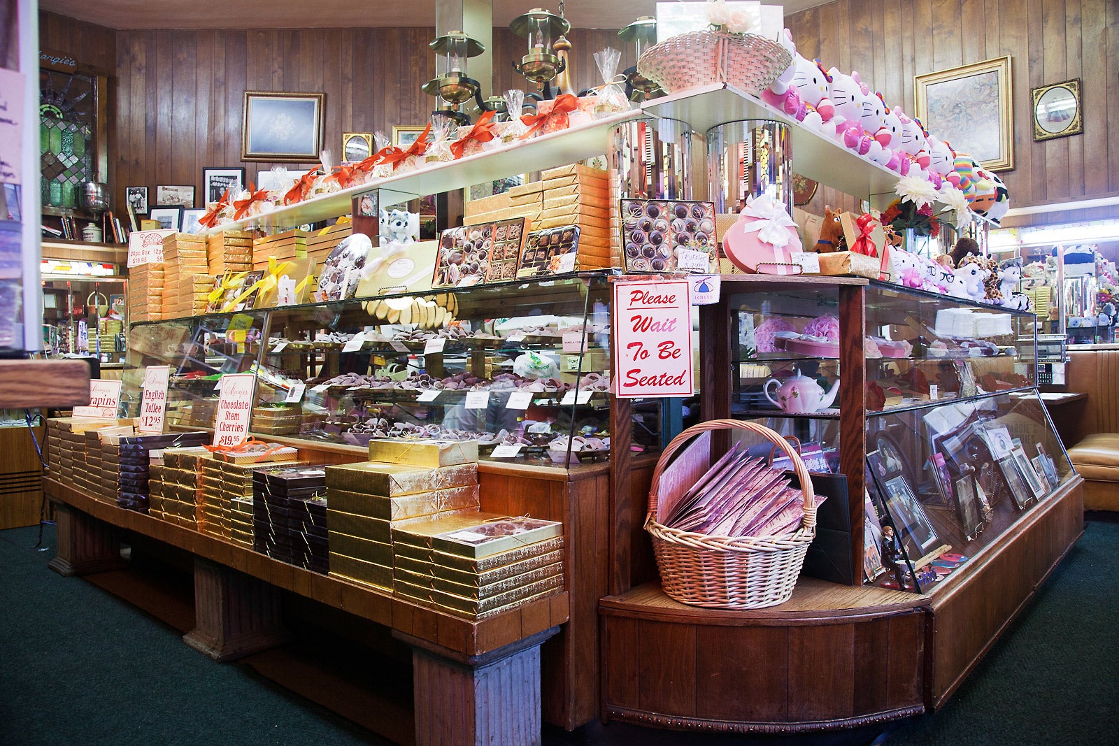 Where To Buy Chicago's Best Homemade Candy