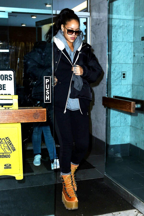 Rihanna Dentist Street Style Pictures