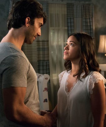 Gina Rodriguez Directed Jane The Virgin Sex Scene