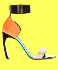 spring-sandal-yellow-op
