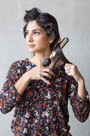 Winter Hairstyles - How To Style Hair With Hats