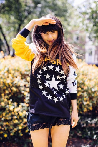 This Foxy Singer Talks Fashion & Failure
