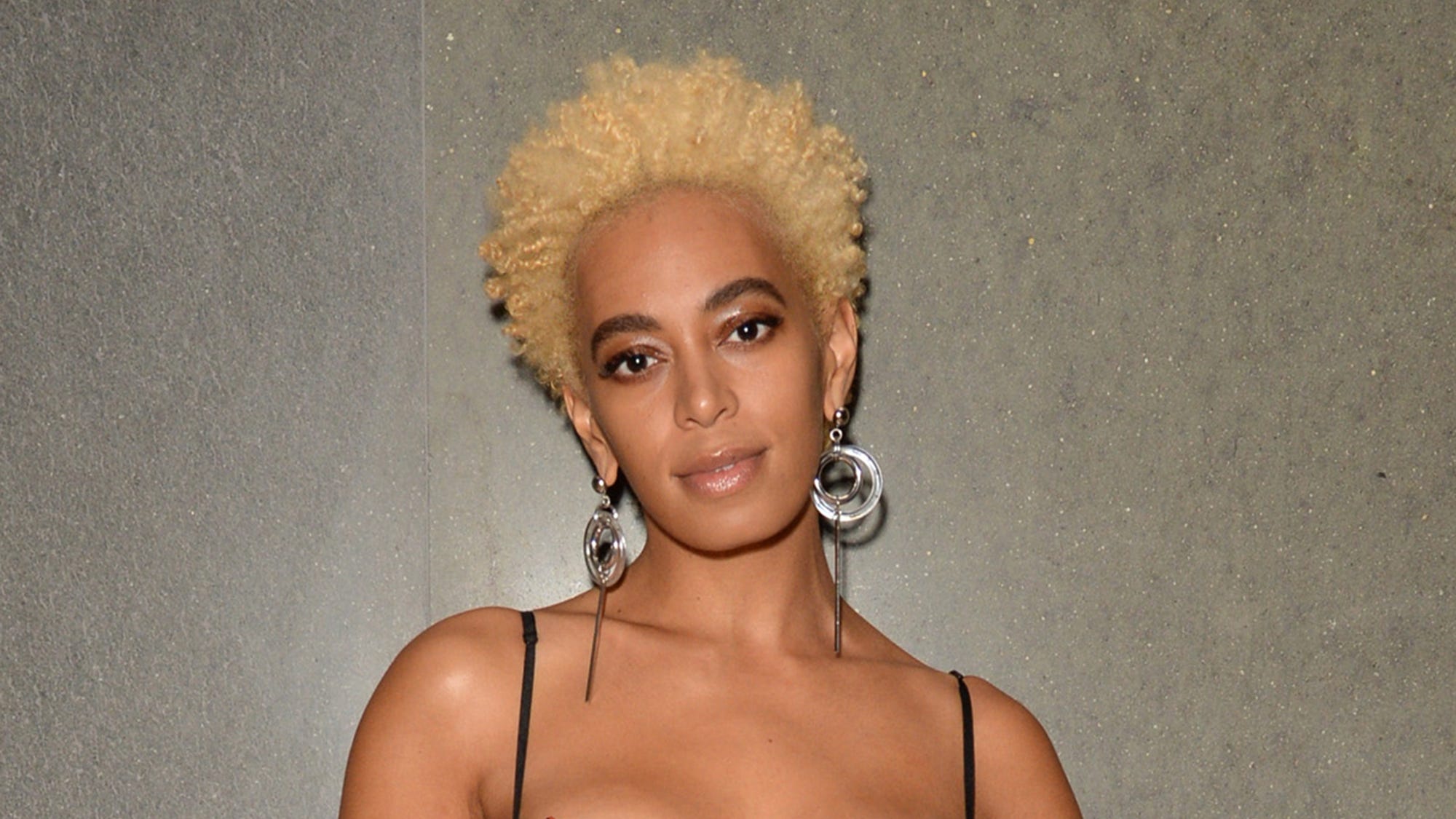 Solange Rocks Gravity-Defying Braids for Evening Standard’Cover Solange Rocks Gravity-Defying Braids for Evening Standard’Cover new photo Solange Rocks Gravity-Defying Braids for Evening Standard’Cover Solange Rocks Gravity-Defying Braids for Evening Standard’Cover new photo