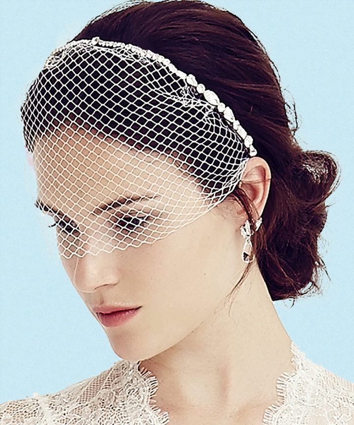 Wedding Veils Best Modern Bridal Accessories The Wedding Dress May Be First Thing People Notice As You Re Coming Down Aisle But No Bridal Look Is Complete Without A Few Thoughtful Accessories