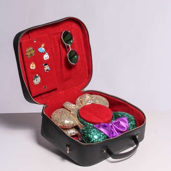 Disney Parc Ear Luggage 2017 Minnie Ears Case We Found The Perfect Holiday Gift For Disney Fans