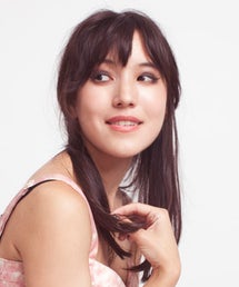 alexandra-kleeman-half-up-hairstyles-op