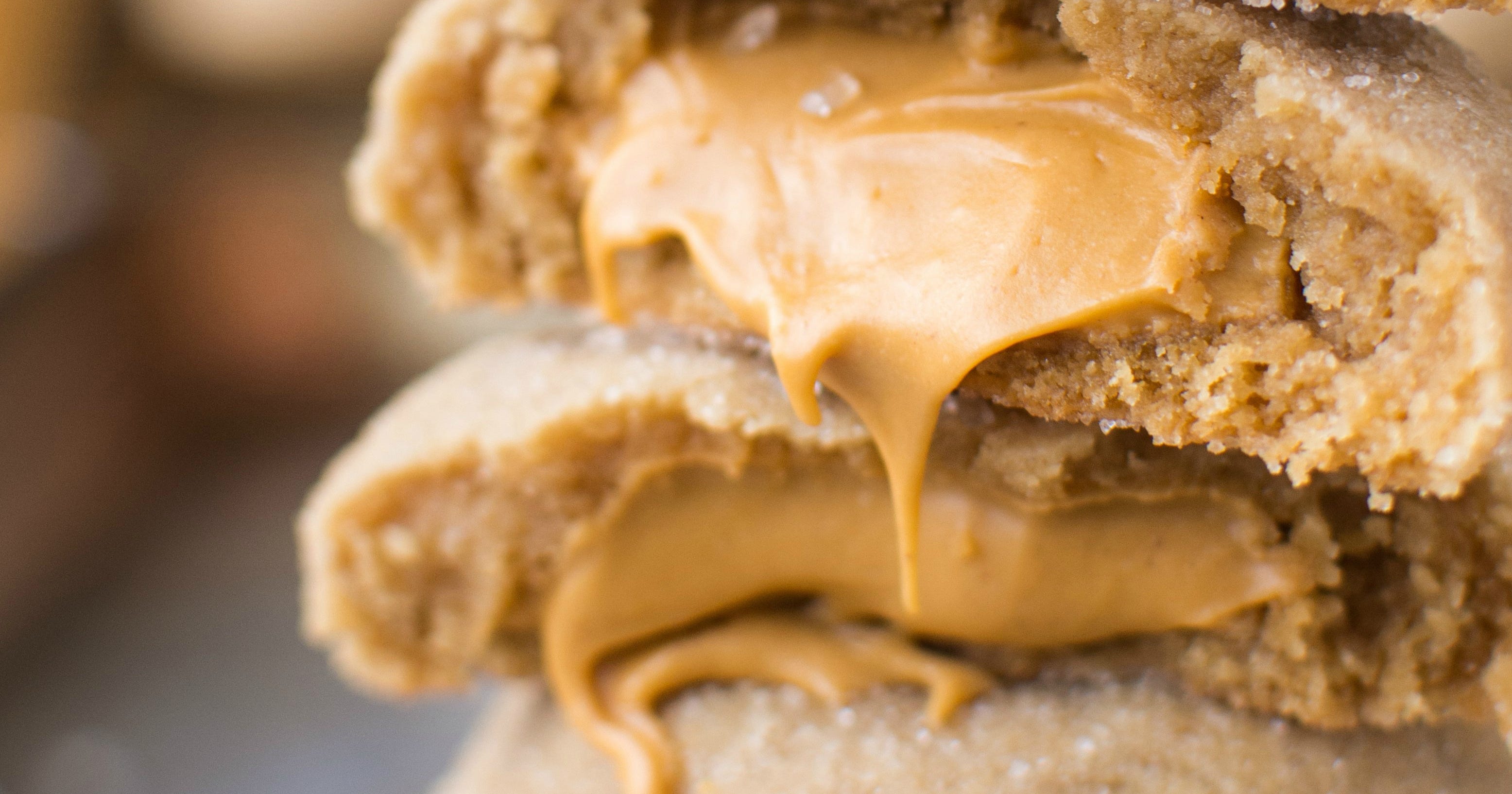 These Peanut Butter Cookies Have Chocolate Chip Beat
