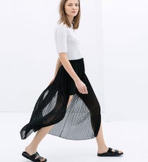 Zara-Long-Fine-Pleat-Skirtopener