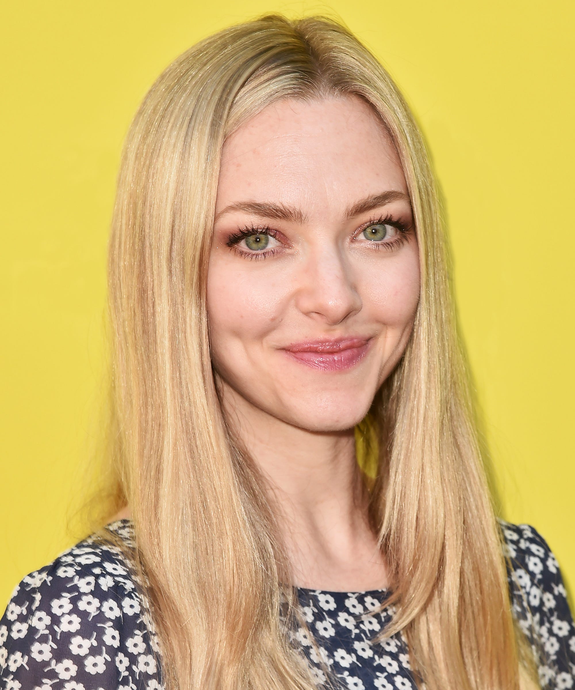 Amanda Seyfried naked 985