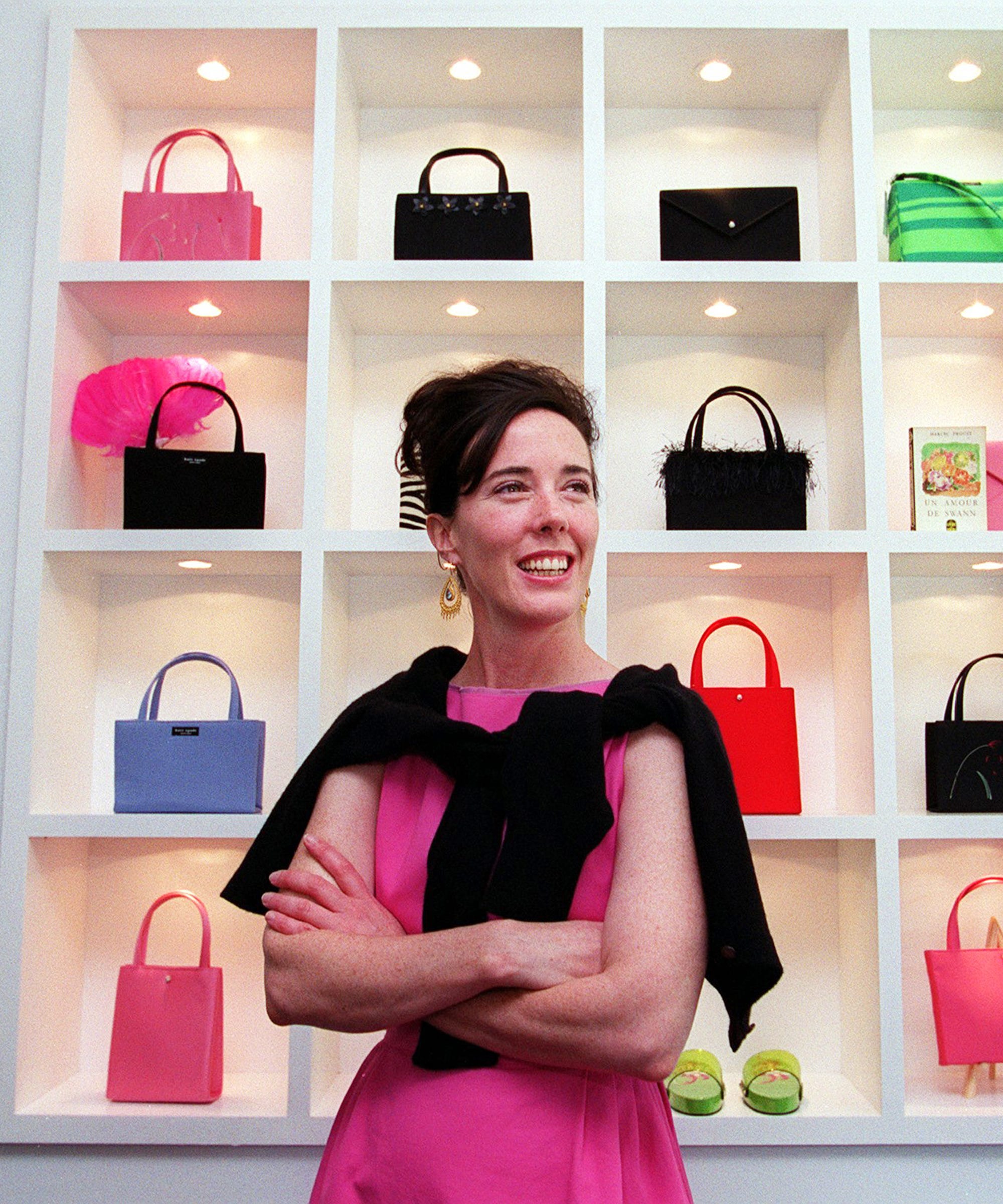 Kate Spade Was Every Womans Entry to Adulthood Kate Spade Was Every Womans Entry to Adulthood new foto Kate Spade Was Every Womans Entry to Adulthood Kate Spade Was Every Womans Entry to Adulthood new photo