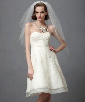 Alternative Wedding Dresses Interesting Bridal Gowns Short We Suspect You Already Know This But Just In Case Need Some Reminding Re Not Exactly Ordinary D Go So Far As To Say Special