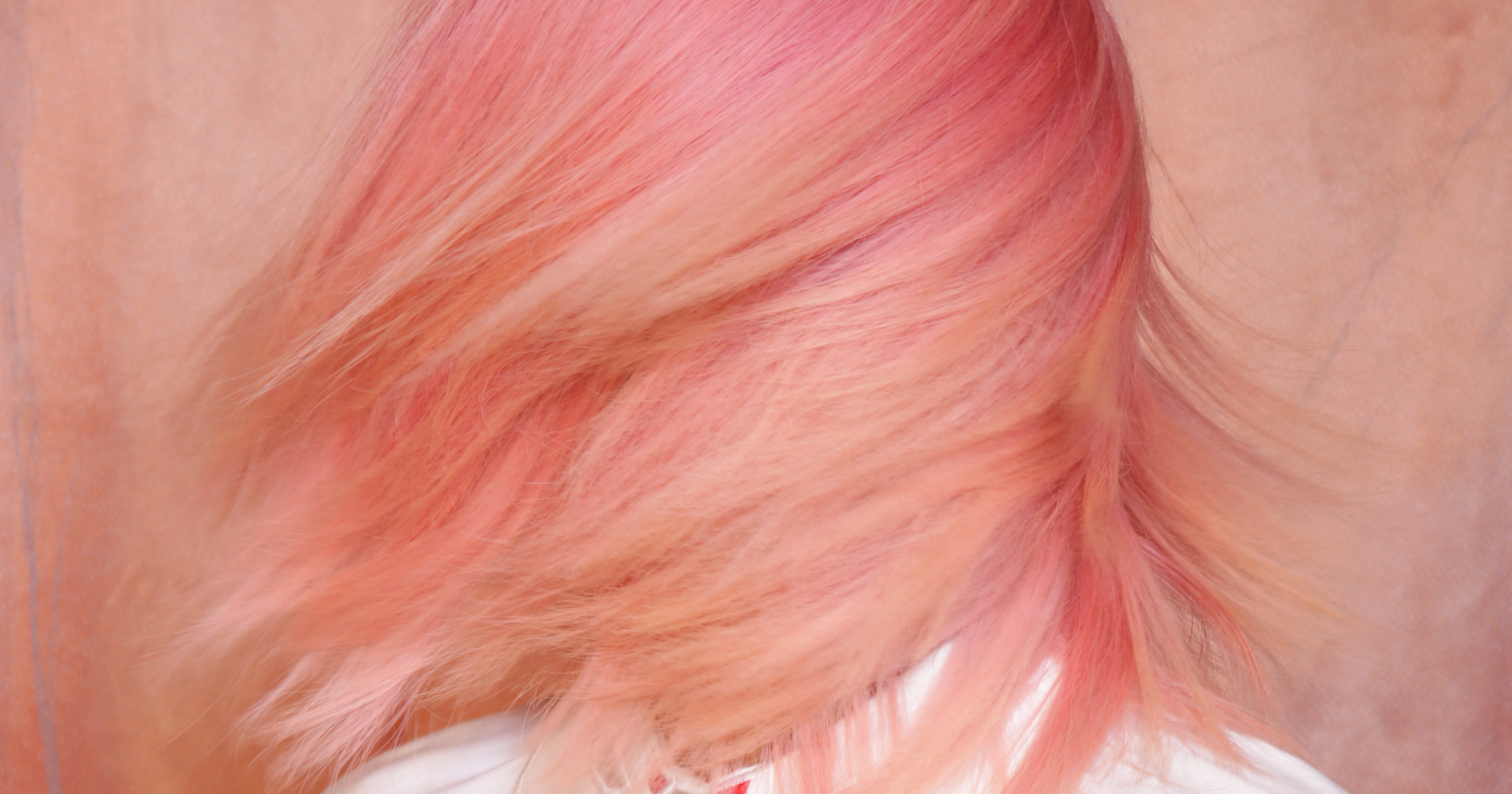 How To Pull Off The Peach Hair Color Trend Expert Tips