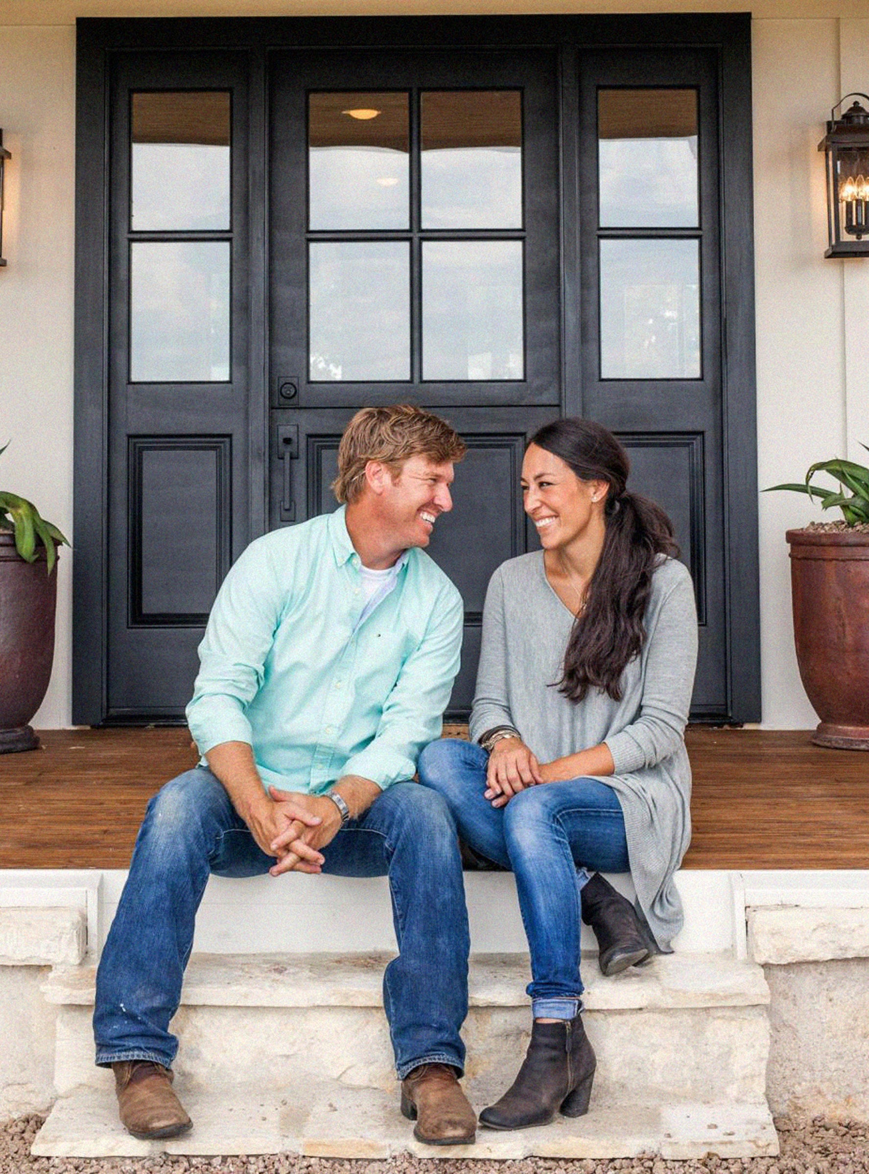 Fixer Upper Chip And Joanna Gaines Holiday Decorations