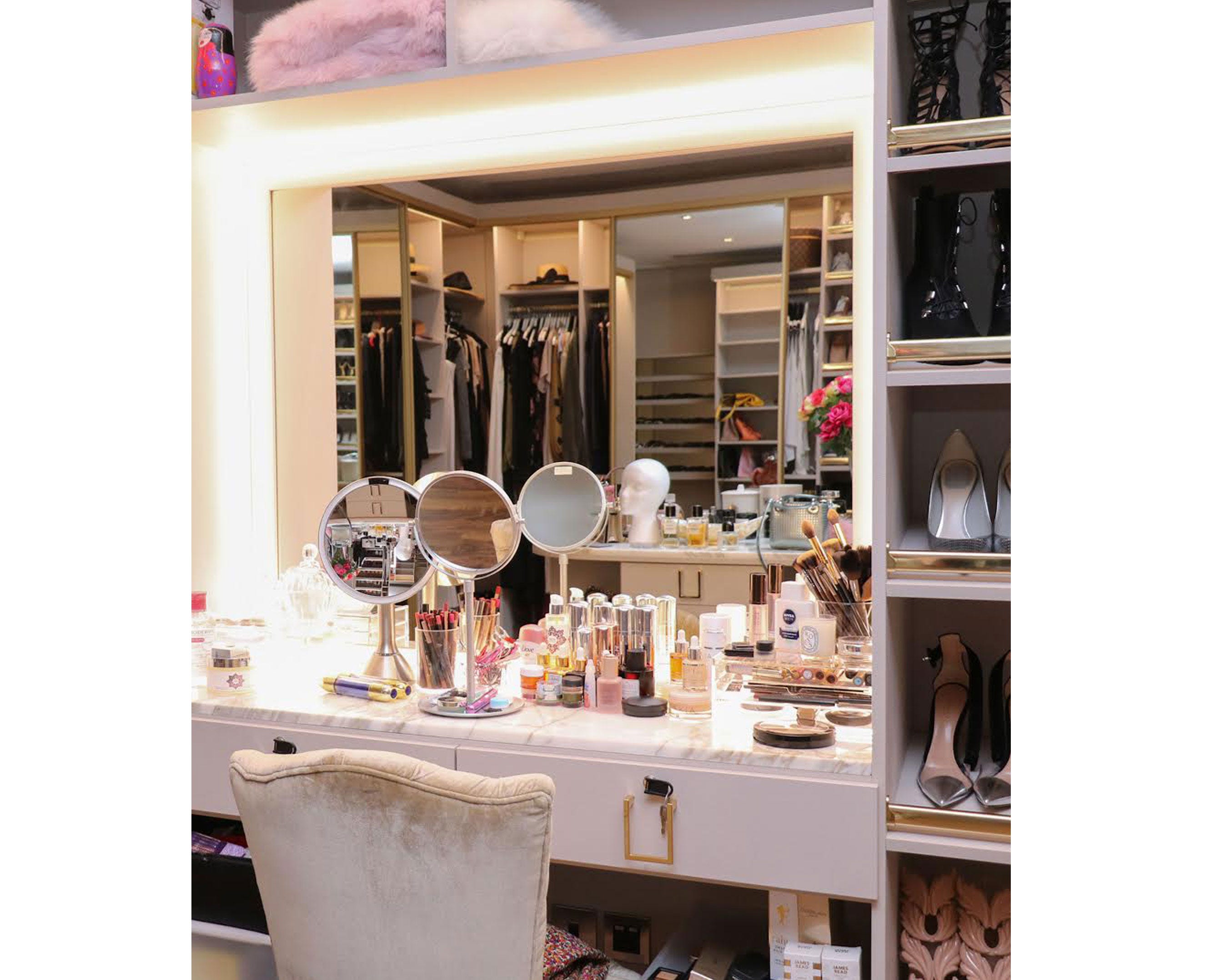 Huda Kattan Beauty Blogger Best Makeup Products Tips