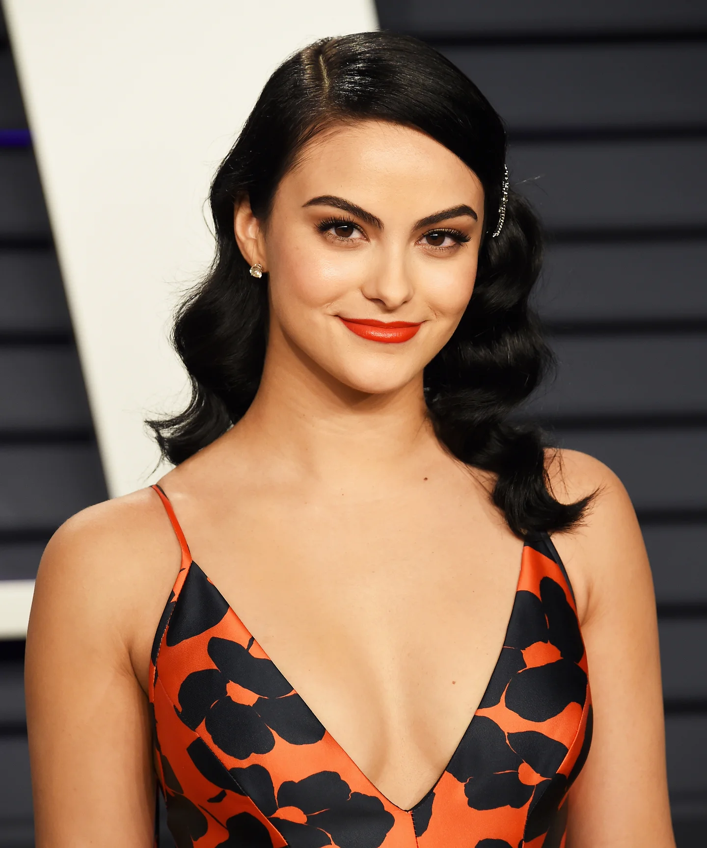 Top 80 Famosas Foroalturas - Página 2 Camila-mendes-amanda-crew-2139271
