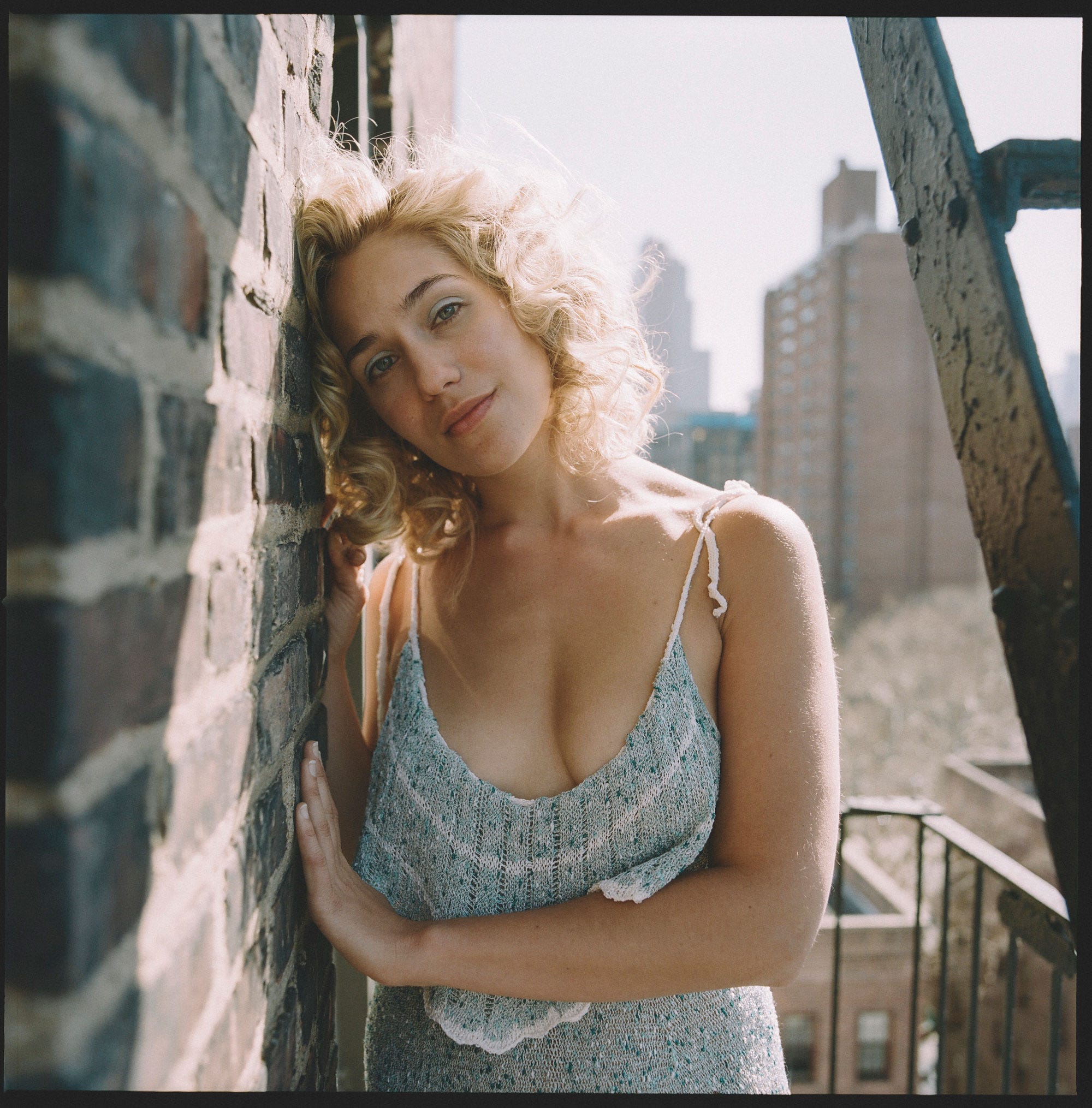 ICloud Lola Kirke nude (11 foto and video), Sexy, Leaked, Instagram, in bikini 2006 ICloud Lola Kirke naked (69 photos), Sexy, Is a cute, Twitter, lingerie 2015
