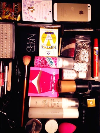 Emma Watson - Makeup Bag, Twitter