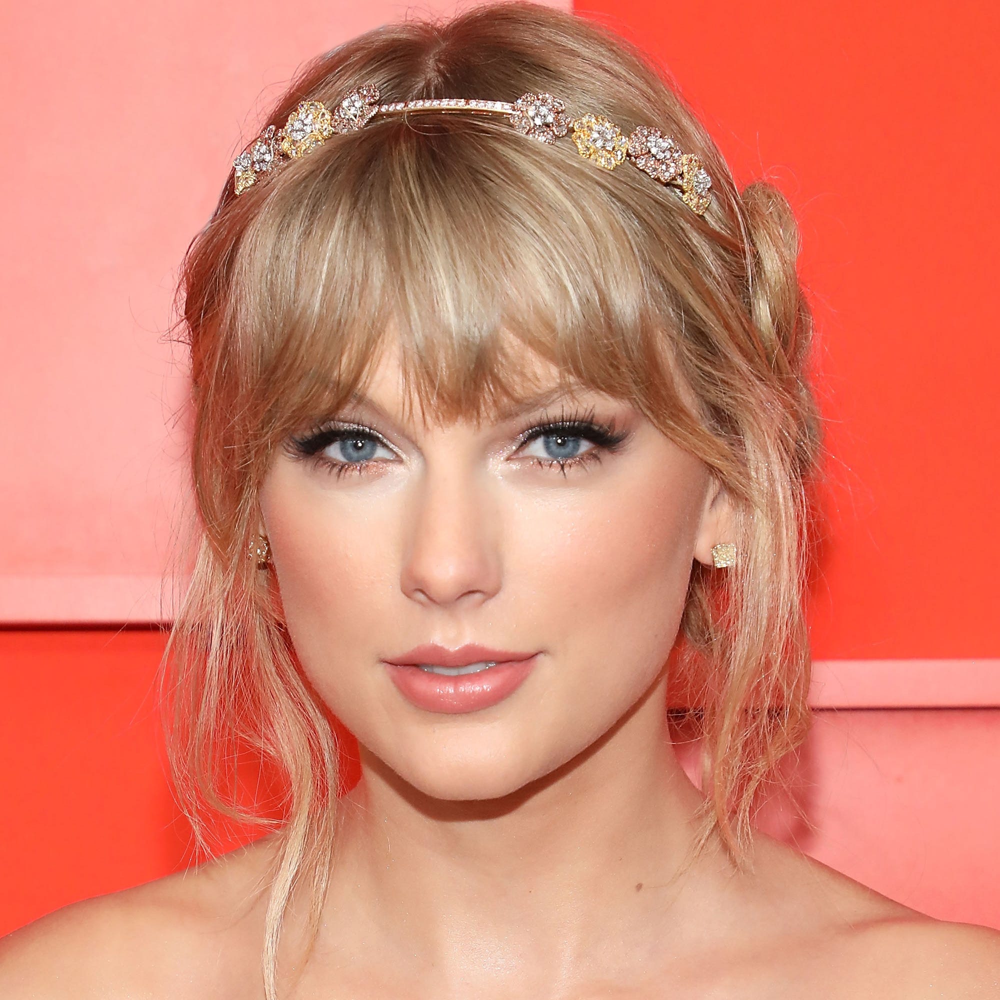 taylor swift skincare routine