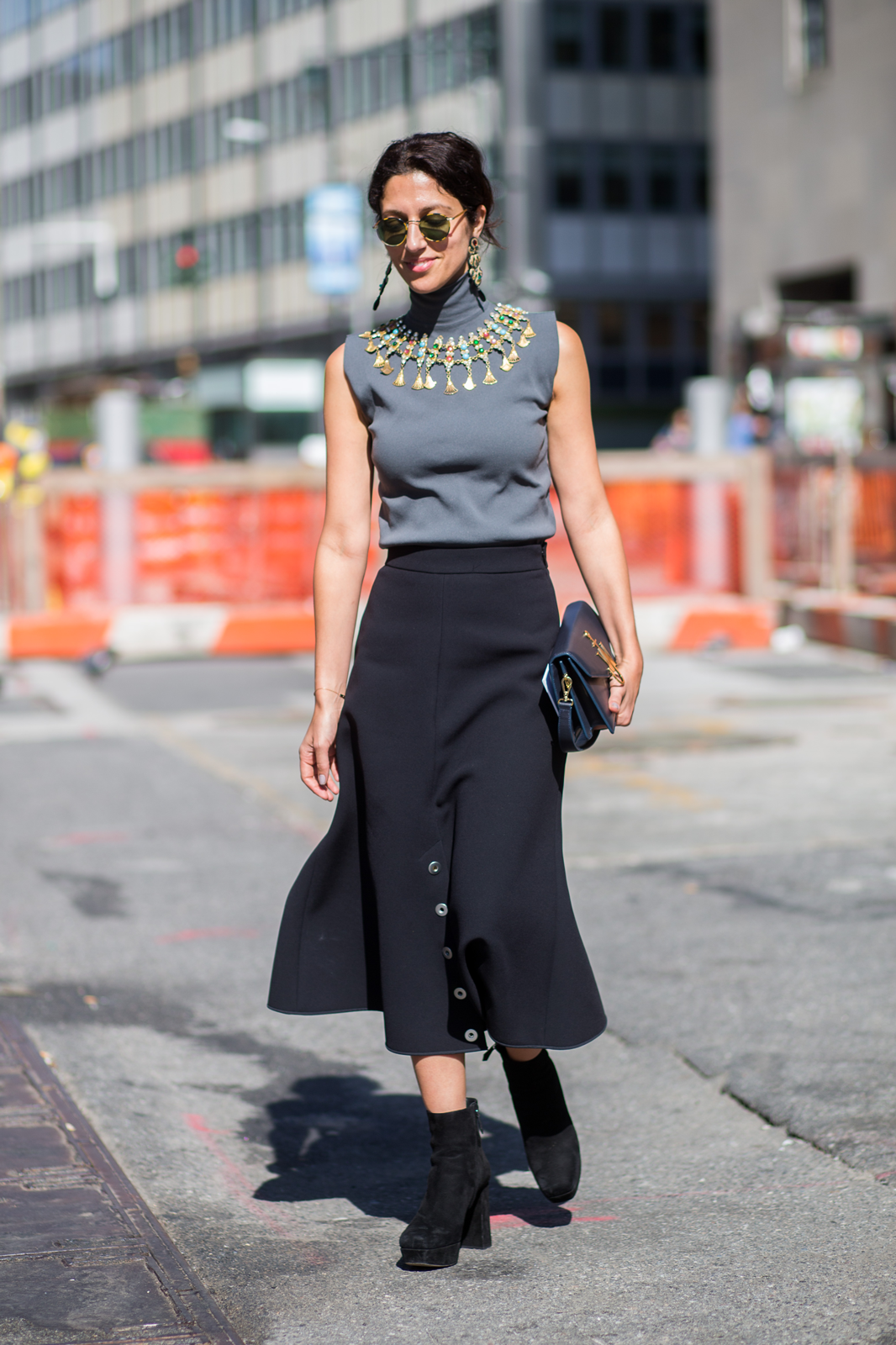 How To Wear Midi Skirts