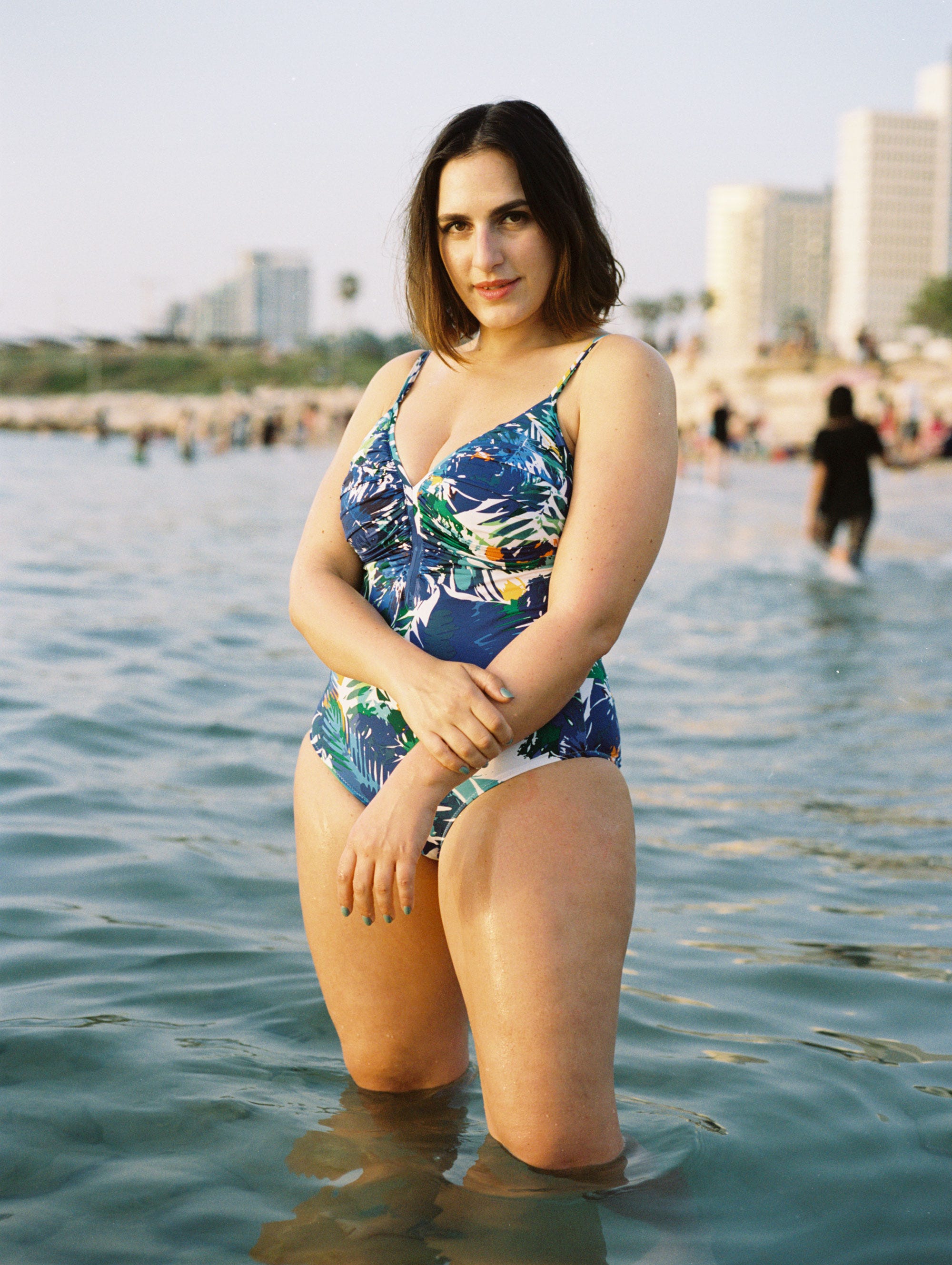 Chubby Girl Nudist Beach - Body Image, Beauty Standards Around The World Photos