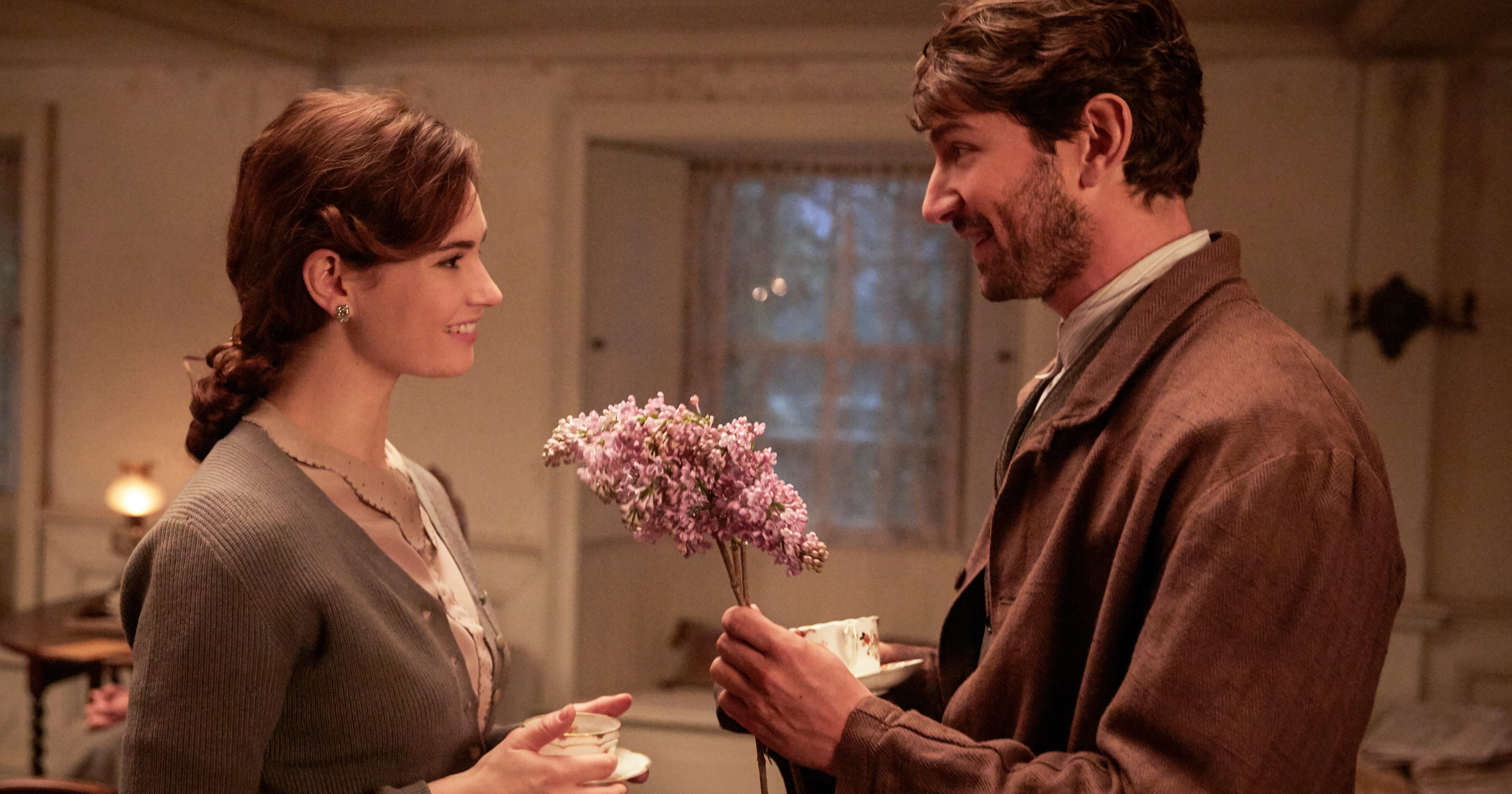 Watch Guernsey Literary Potato Peel Pie Society Trailer