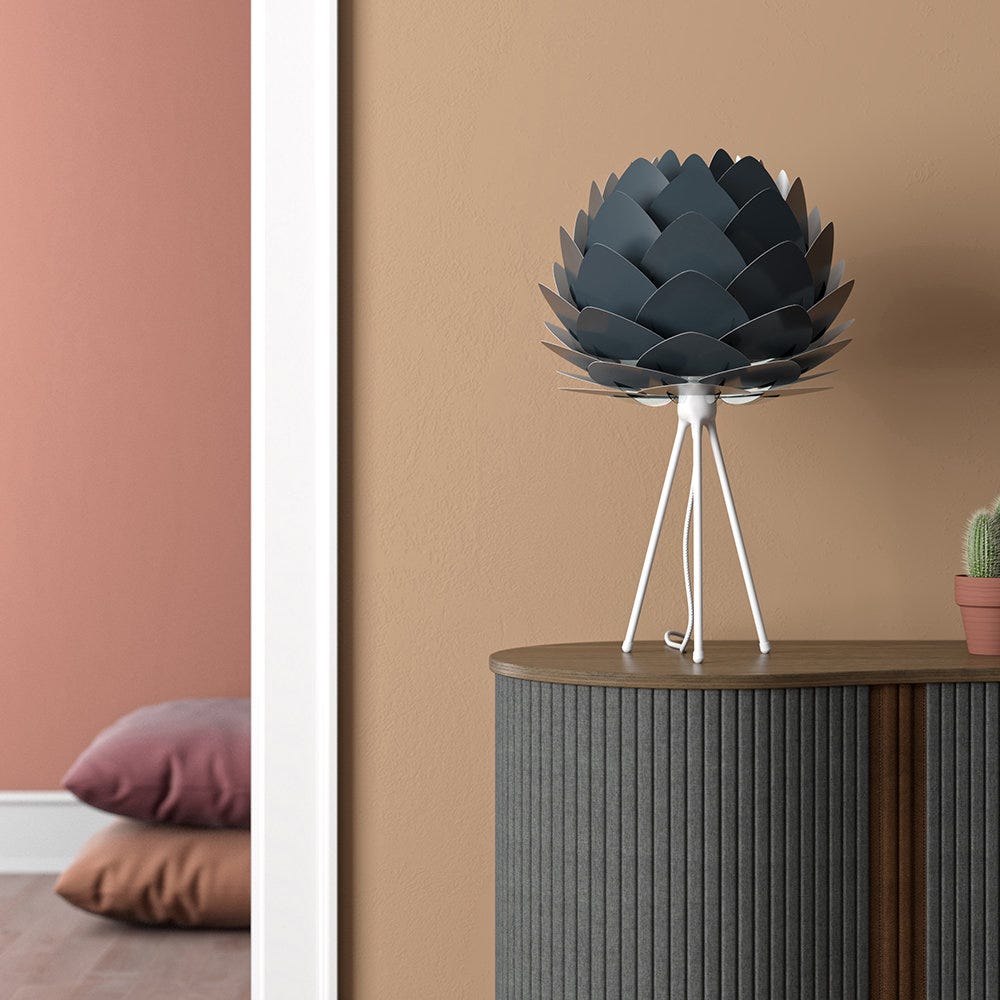 Umage + Tripod Matt Table Lamp Stand