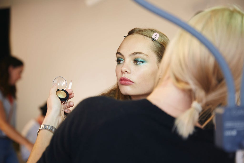 How To Get The Topshop Series 001 Show Beauty Look