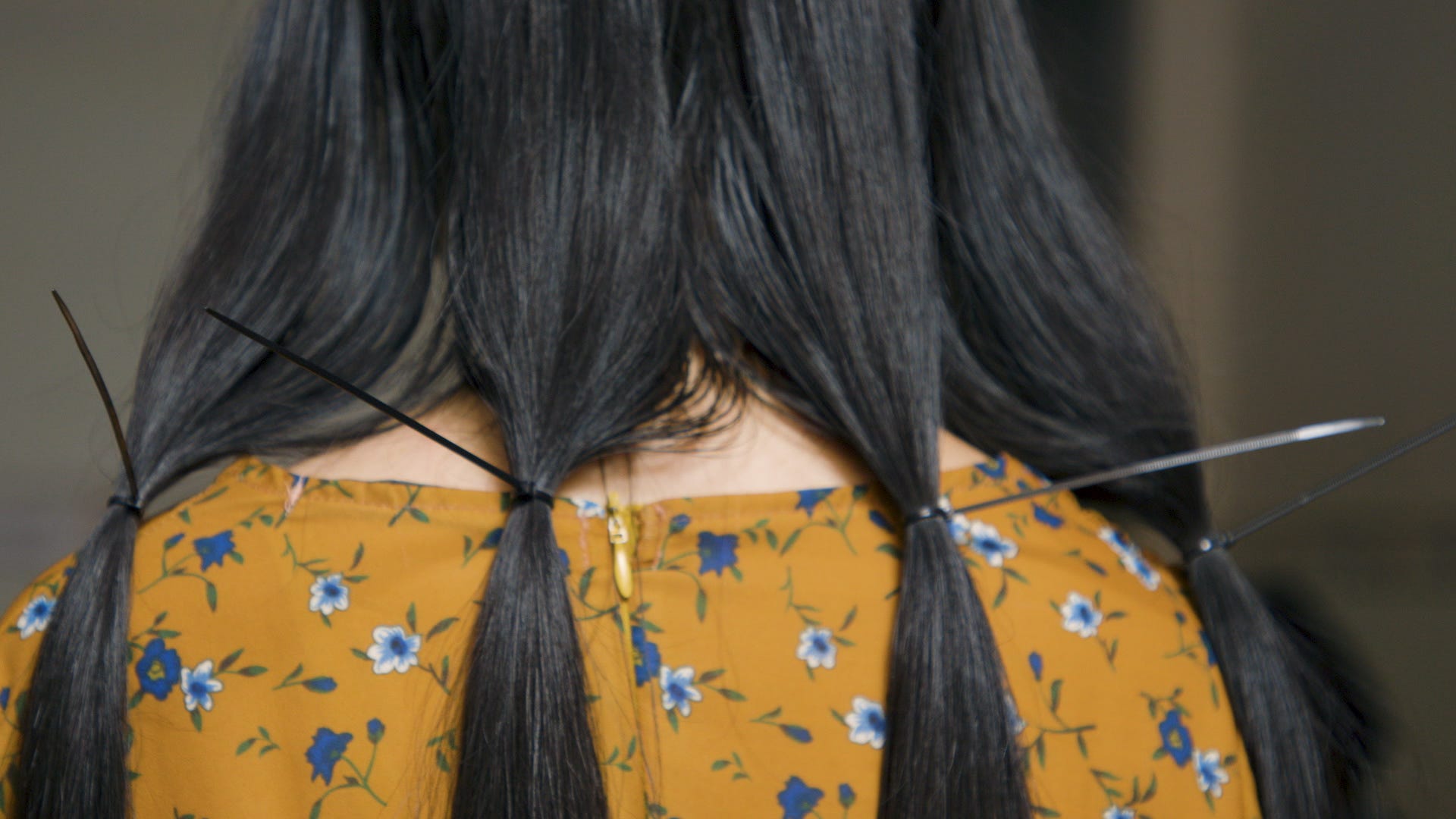 Your Guide To Eco-Friendly & Ethical Hair Extensions - The Good Trade