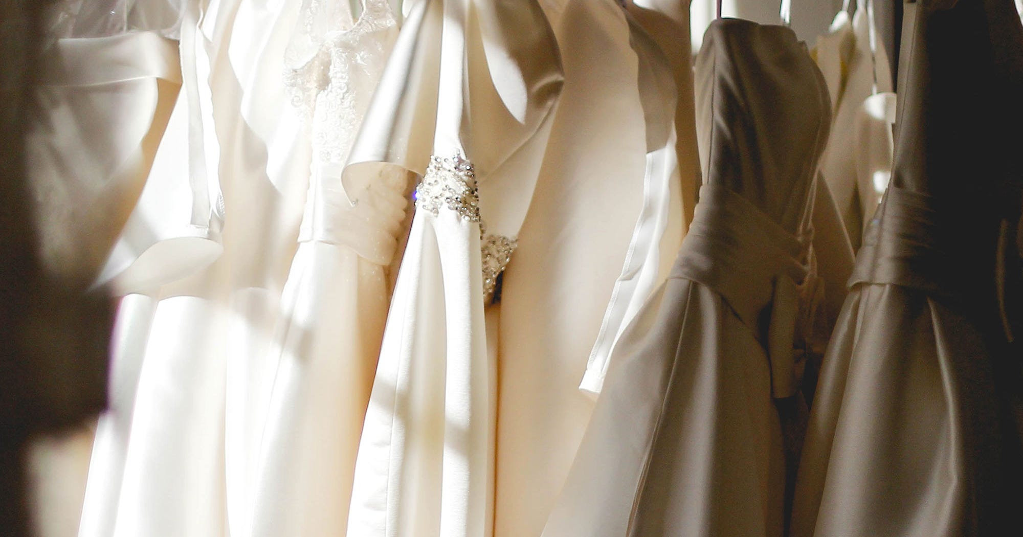 Average Wedding Cost UK Venue, Ring, Food, Honeymoon