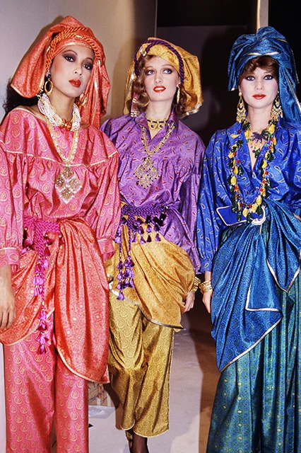Yves Saint Laurent 写真集 Roxanne Lowit Yves Saint Laurent Runway Photos Roxanne Lowit