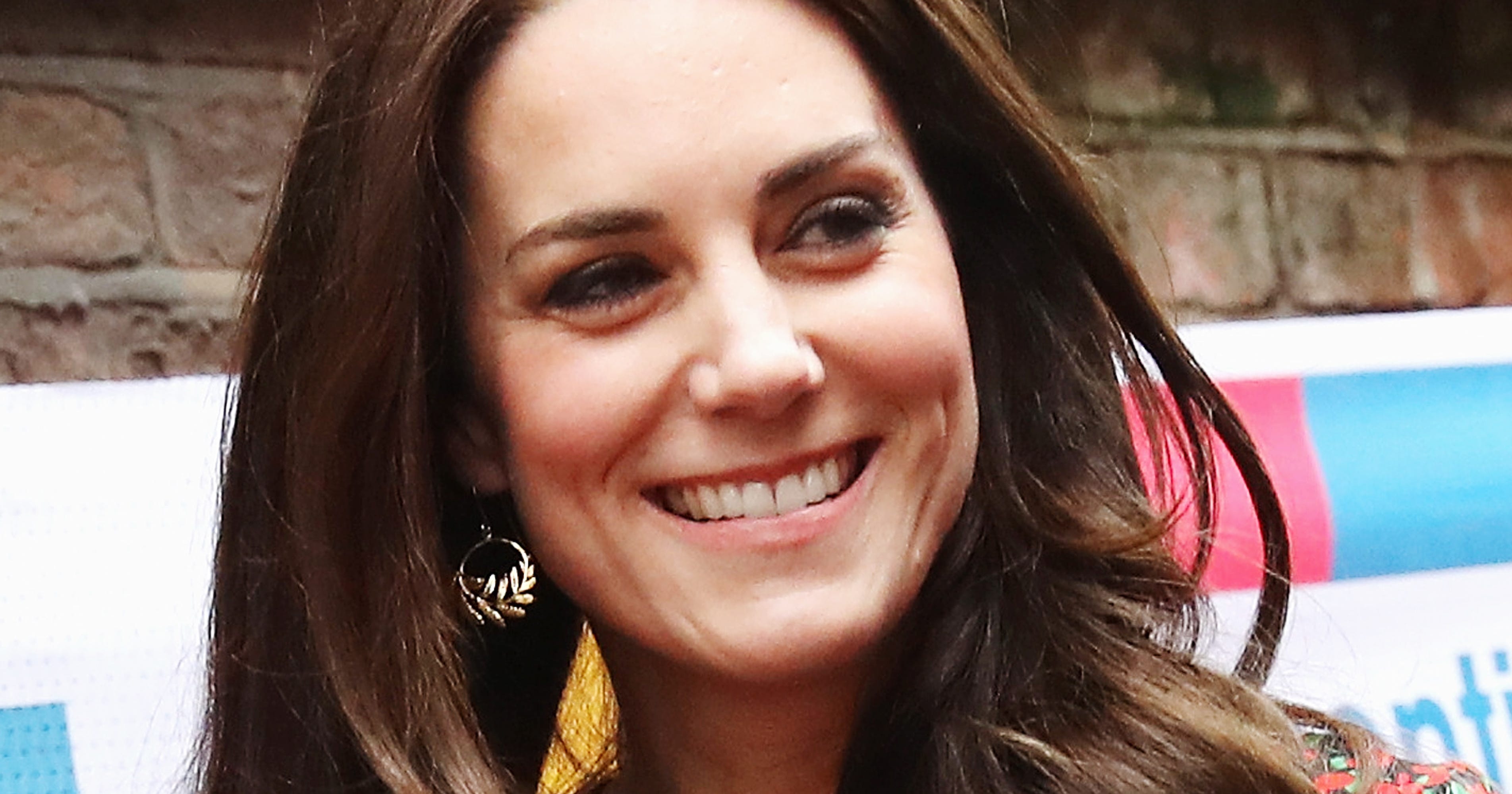 Kate Middleton Hoop Earrings Trend Zoraida Collection