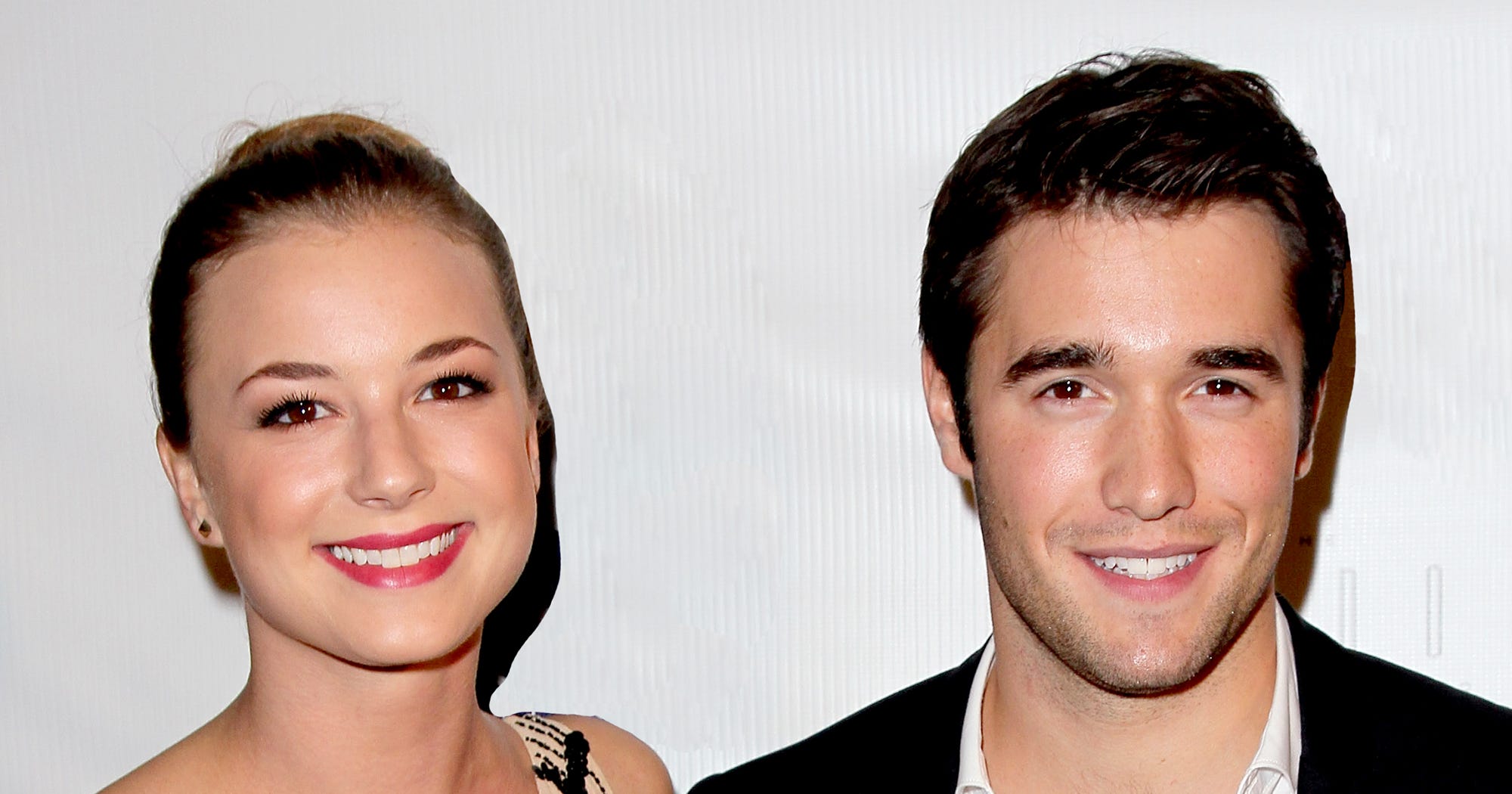 Emily VanCamp \u0026 Josh Bowman: Little Dom's Lunch Lovers! : Photo 2908084 | Emily  VanCamp, Joshua Bowman Photos | Just Jared: Entertainment News, image size:2000x1050